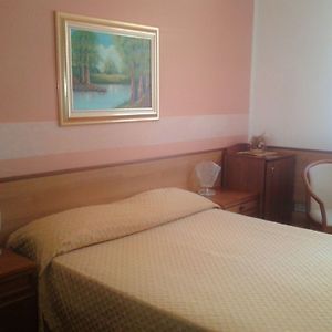 Comfort Single Room